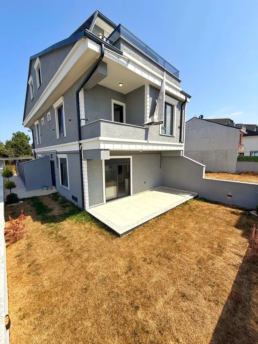 GENİŞ BAHÇE, YERDEN ISITMA, ARKA CEPHE, EBEVEYN BANYOLU 3+1 TRİPLEKS VİLLA! KOCAALİ ALANDERE MH — Satılık Villa, Kocaali
