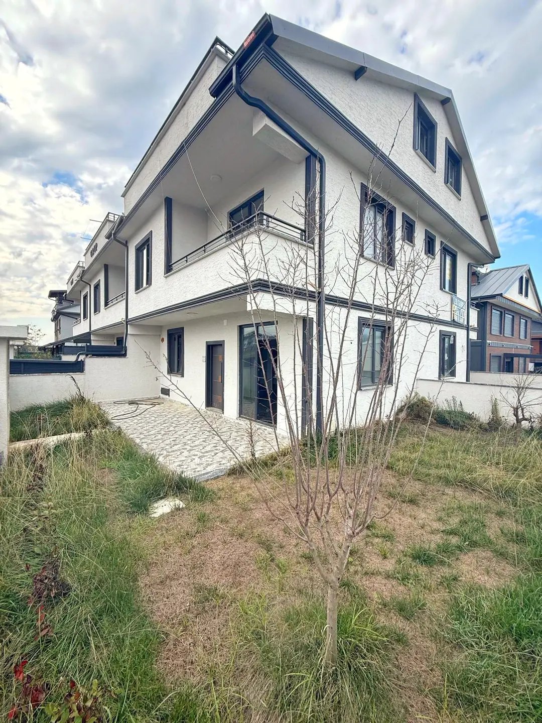 KAÇMAZ FIRSAT FİYAT, AYRI MUTFAK, GENİŞ BAHÇE3+1 TRİPLEKS VİLLA! KOCAALİ ALANDERE MH — Satılık Villa, Kocaali